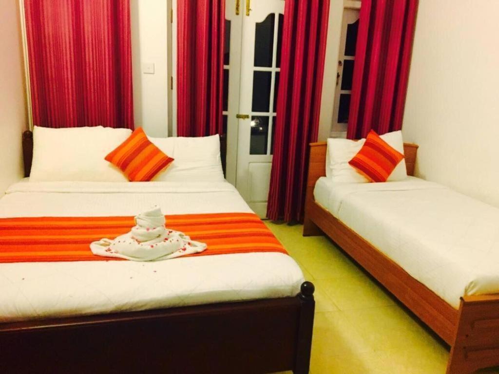 נוארה אליה Inroma Holiday Resort מראה חיצוני תמונה